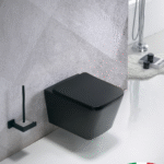 Nourk: WC Wall Hung Moon W. UF Cover